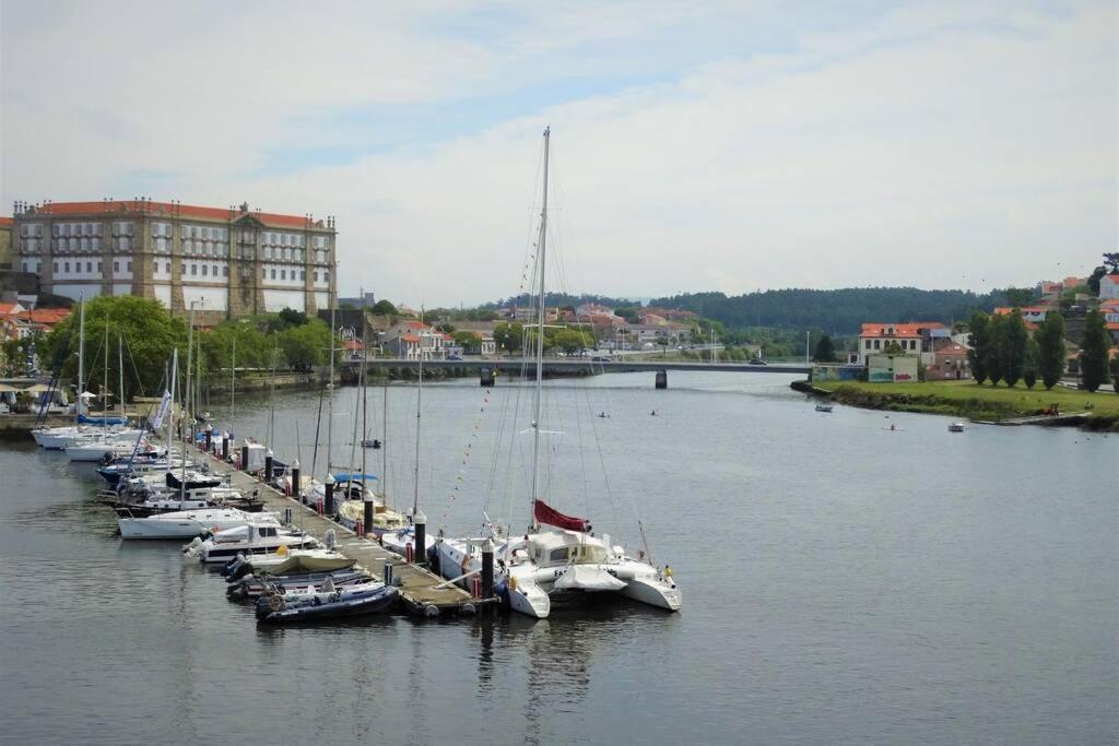 Azurara Beach Large And Sunny Apartment Árvore Esterno foto